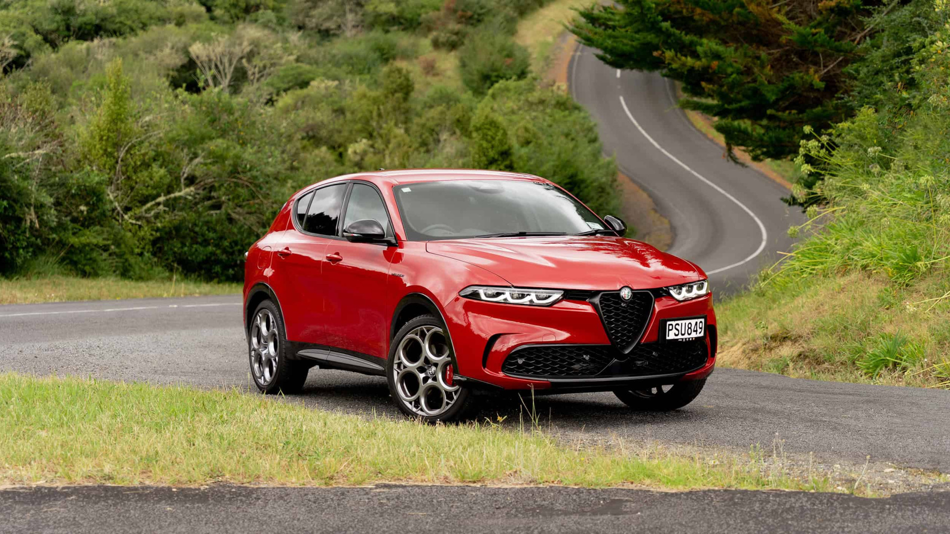alfa_romeo_2880x1400.jpg