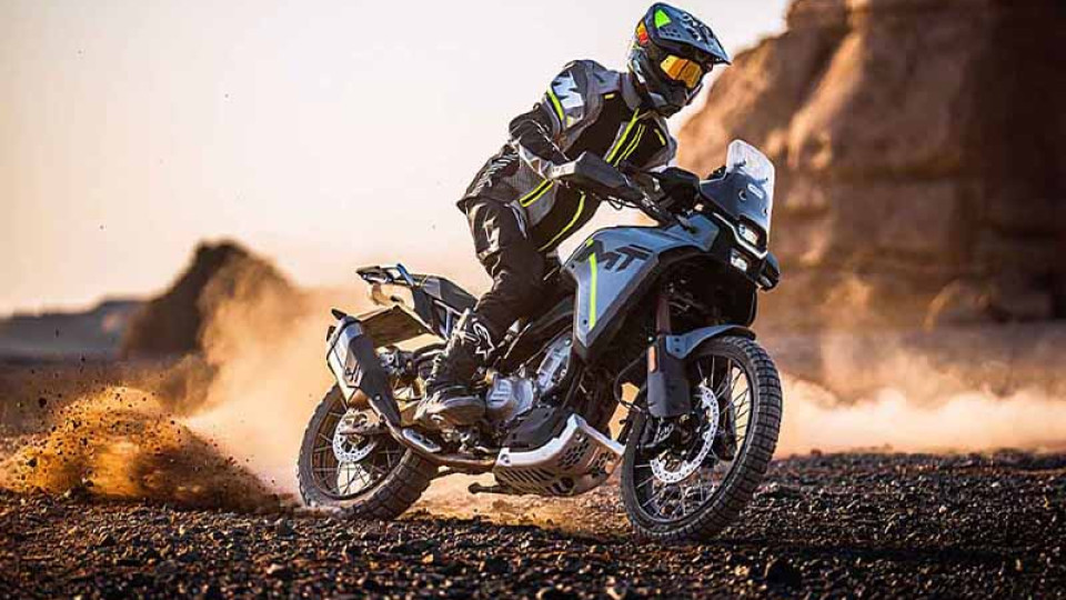 cf-moto_800x1000.jpg